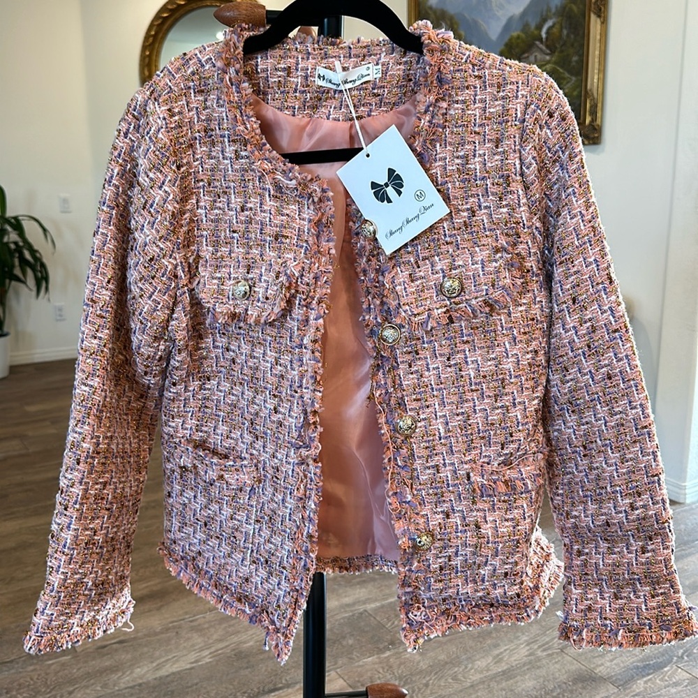 Woman’s Pink Code